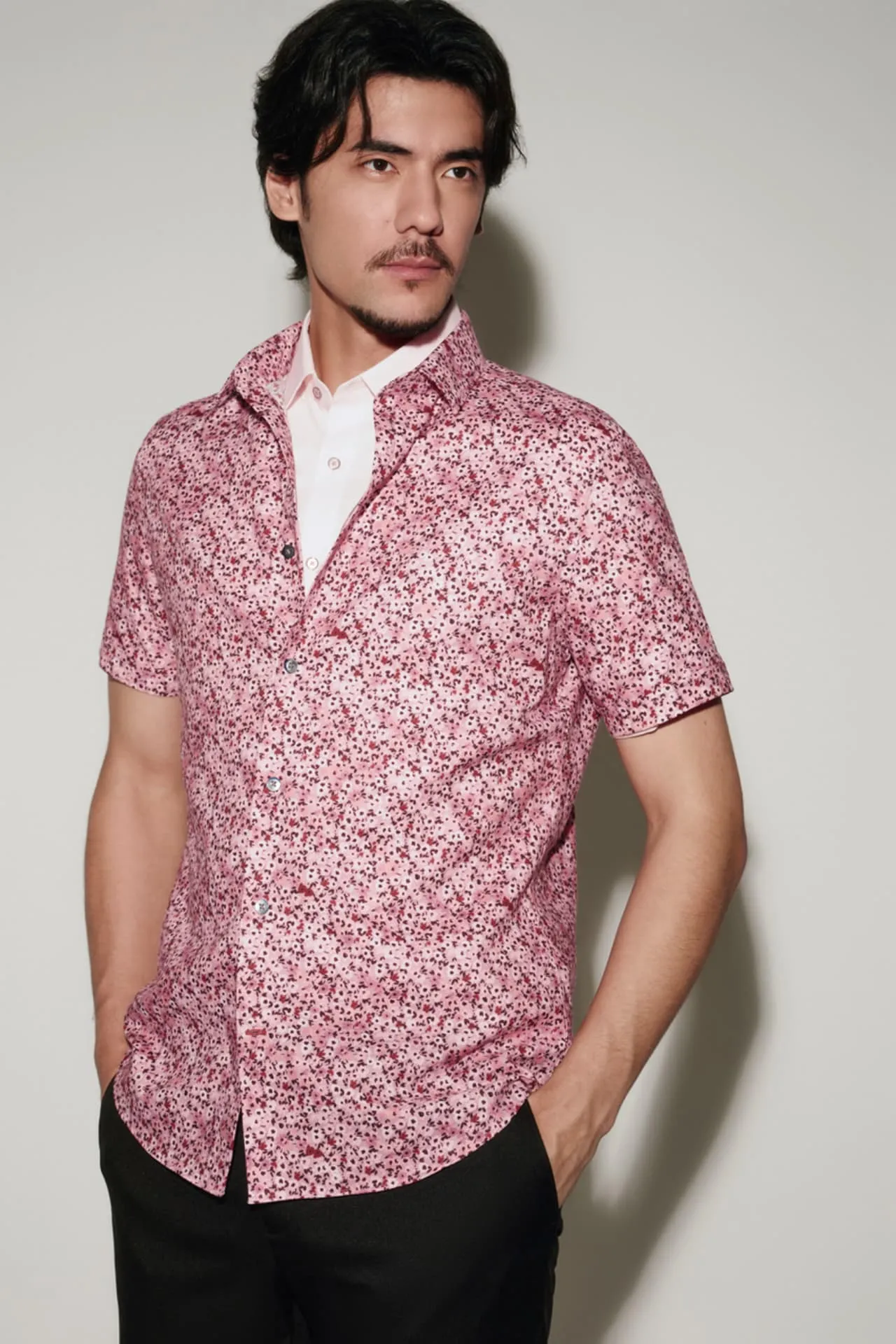 Easy Care Floral All Over Print Cotton Oxford Smart Fit Short Sleeve Casual Shirt